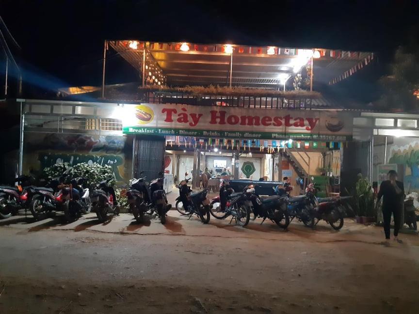 Du Gia - Tay Homestay Lang Cac Экстерьер фото